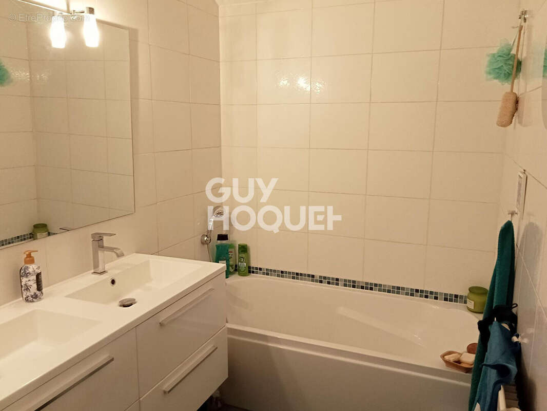 Maison à BOURGOIN-JALLIEU