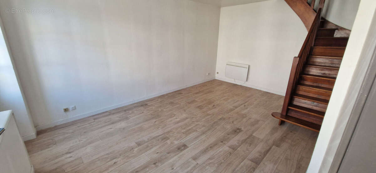 Maison à NEUVILLE-SOUS-MONTREUIL