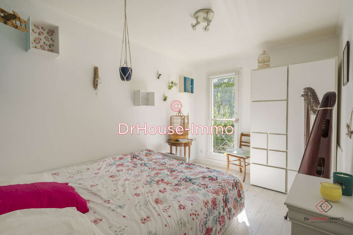 Maison à BRY-SUR-MARNE