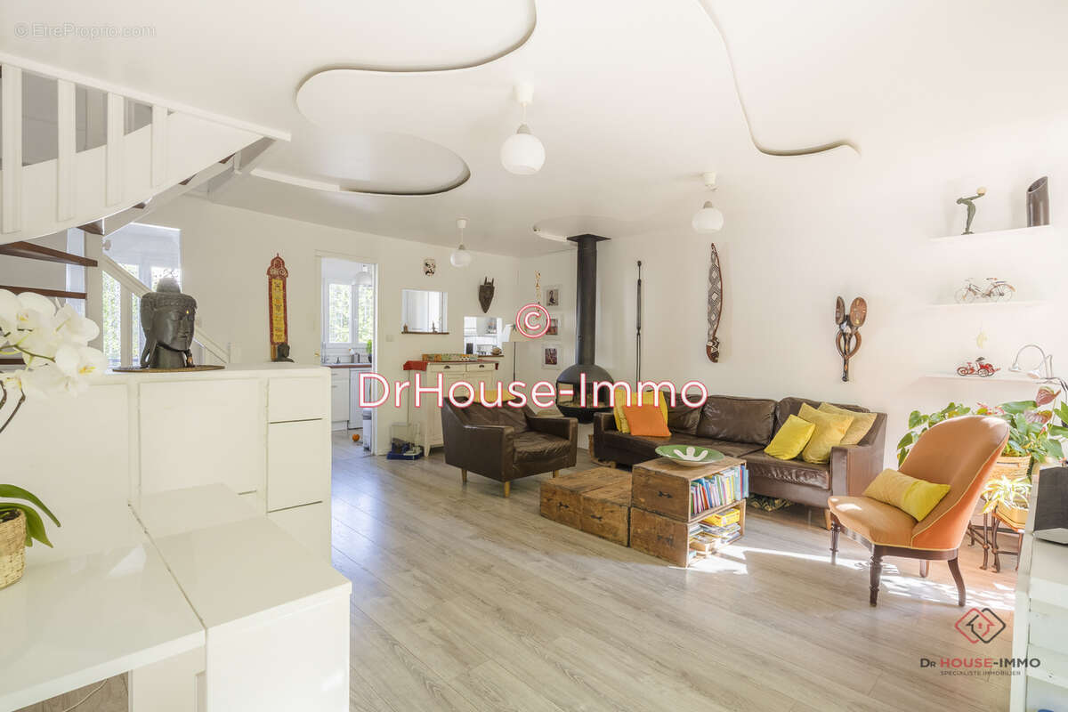 Maison à BRY-SUR-MARNE