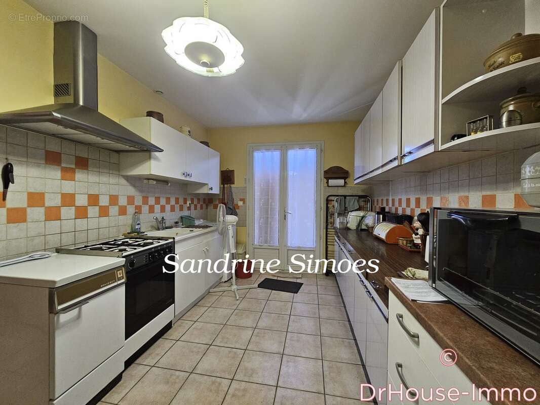 Maison à MONTMORILLON