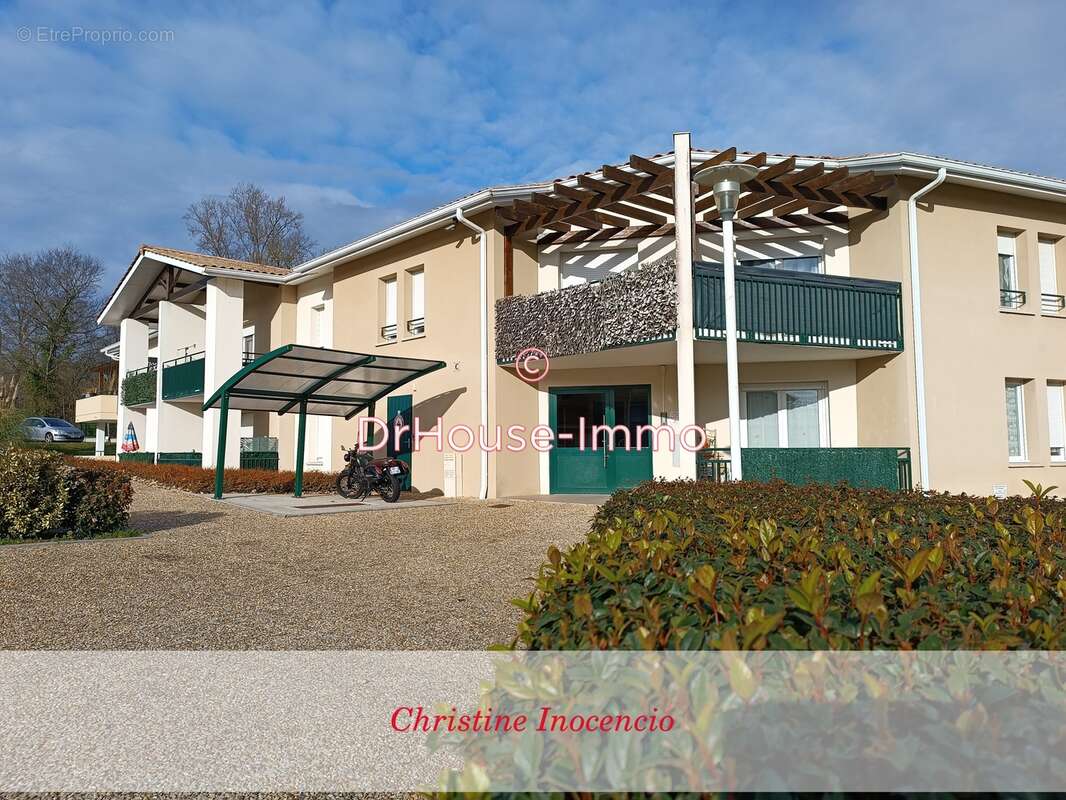 Appartement à SAINT-YZAN-DE-SOUDIAC