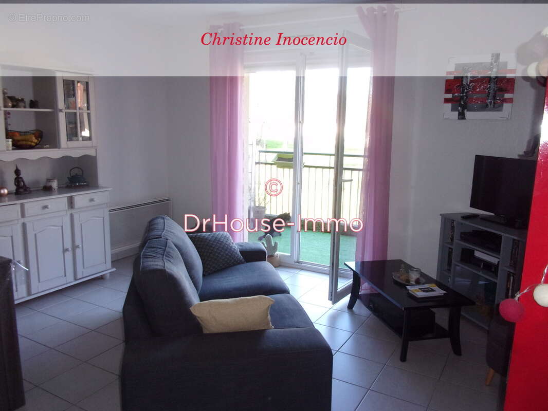 Appartement à SAINT-YZAN-DE-SOUDIAC