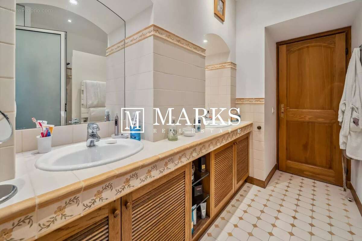 Appartement à SAINT-JEAN-CAP-FERRAT