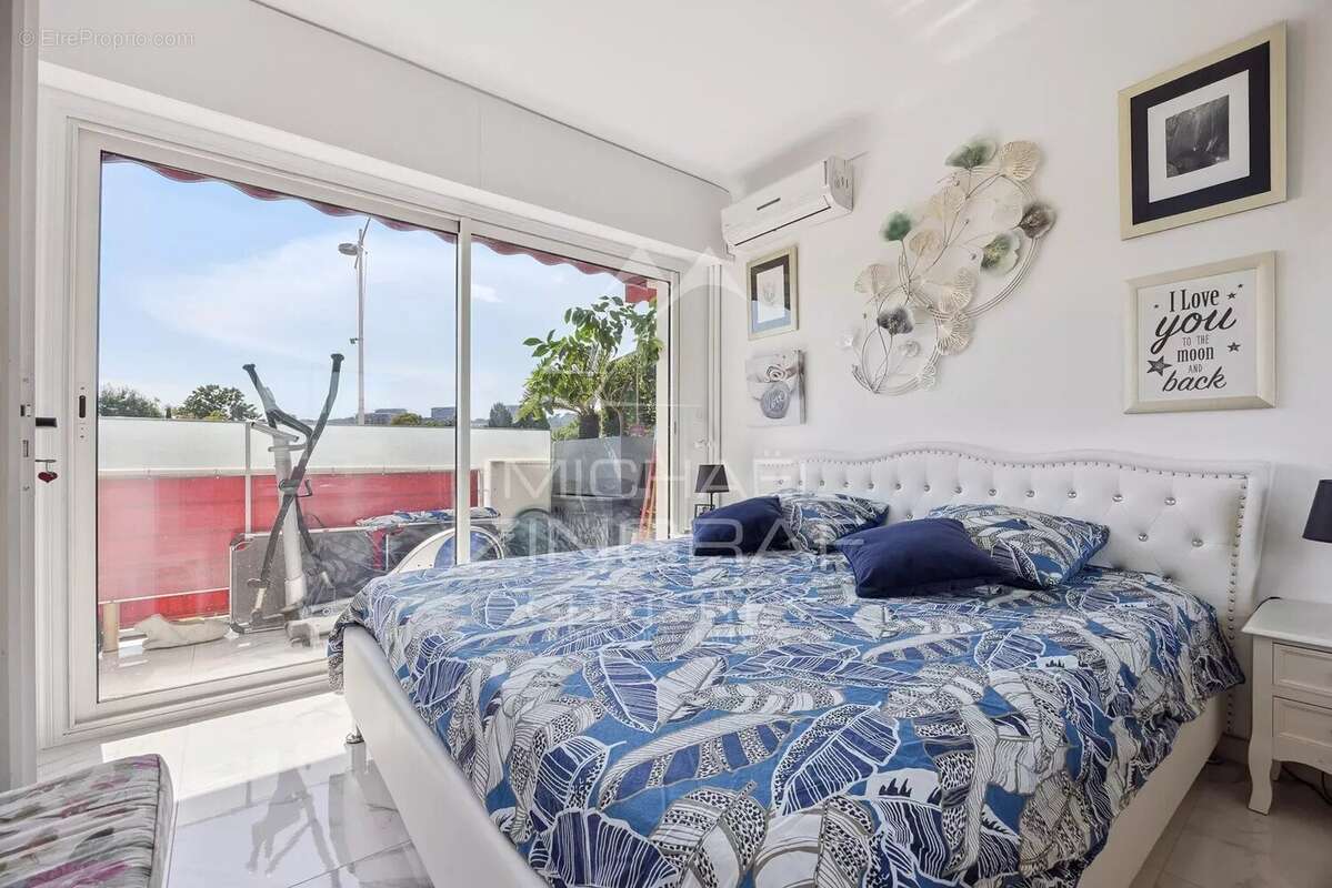 Appartement à CAGNES-SUR-MER