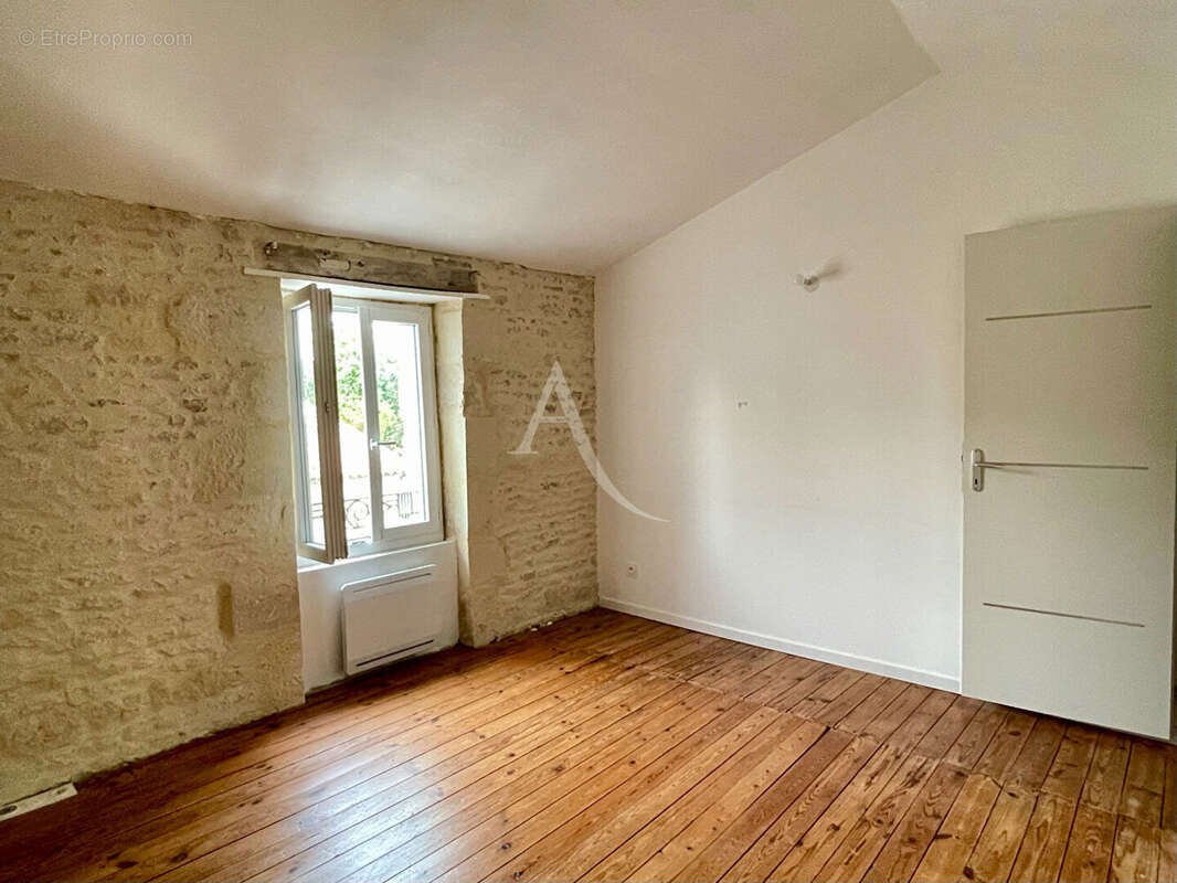 Maison à LA TAILLEE