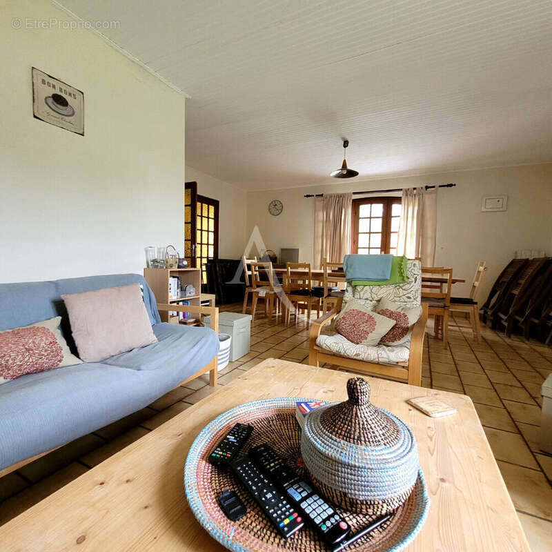 Maison à LA BOISSIERE-DES-LANDES