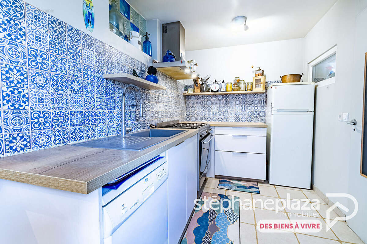 Maison à DOMPIERRE-SUR-CHALARONNE