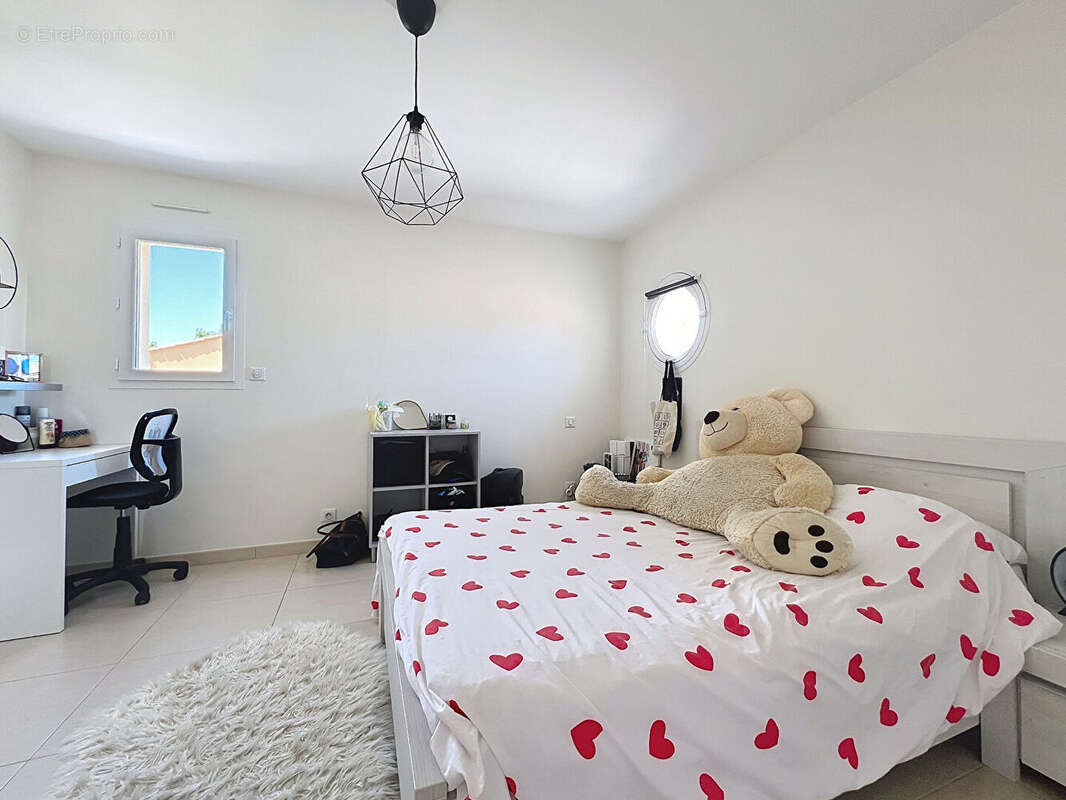 Maison à BELLEVILLE-SUR-VIE