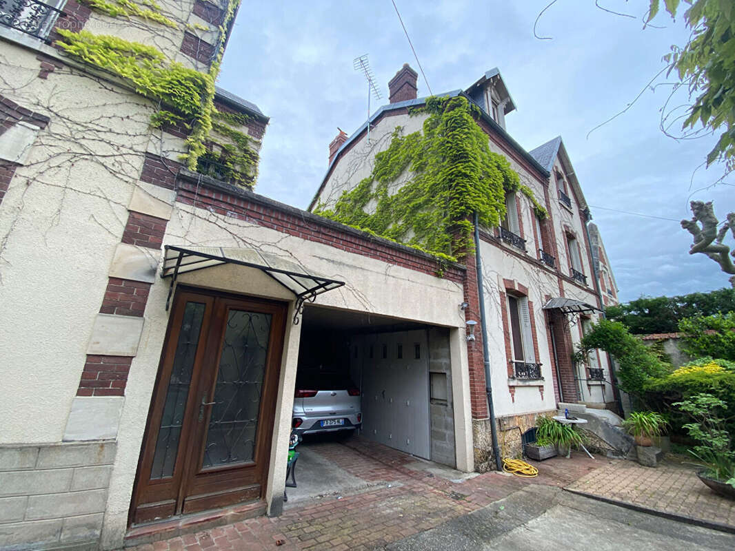 Maison à MANTES-LA-JOLIE