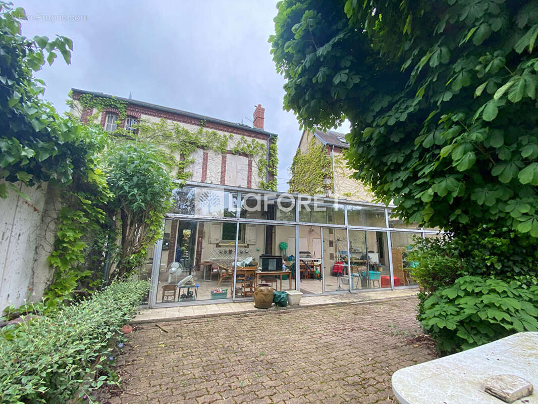 Maison à MANTES-LA-JOLIE