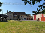 Maison à SAINT-HILAIRE-LES-PLACES