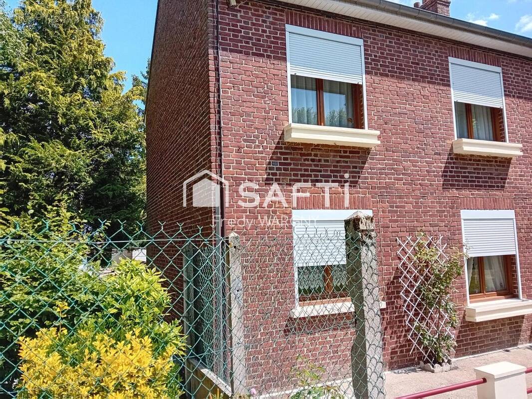 Photo 1 - Maison à BRAY-SUR-SOMME