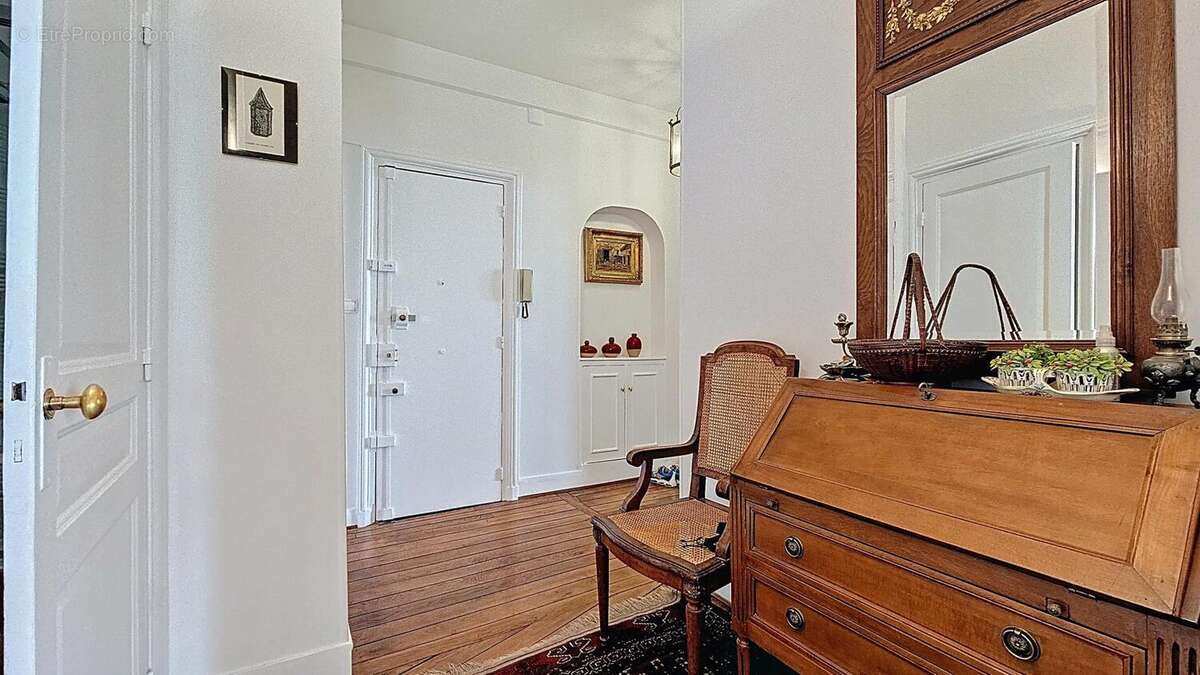 Photo 2 - Appartement à PARIS-11E