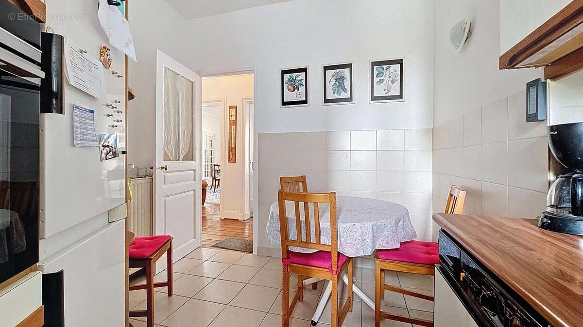 Photo 4 - Appartement à PARIS-11E