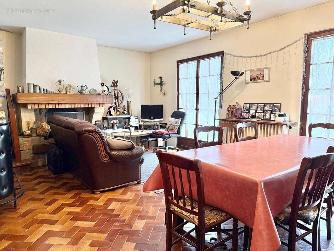 Photo 4 - Maison à MORANGIS