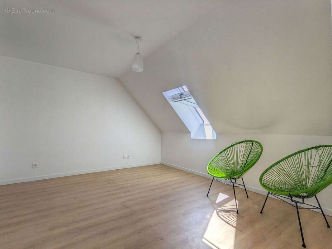 Appartement à COLOMBES
