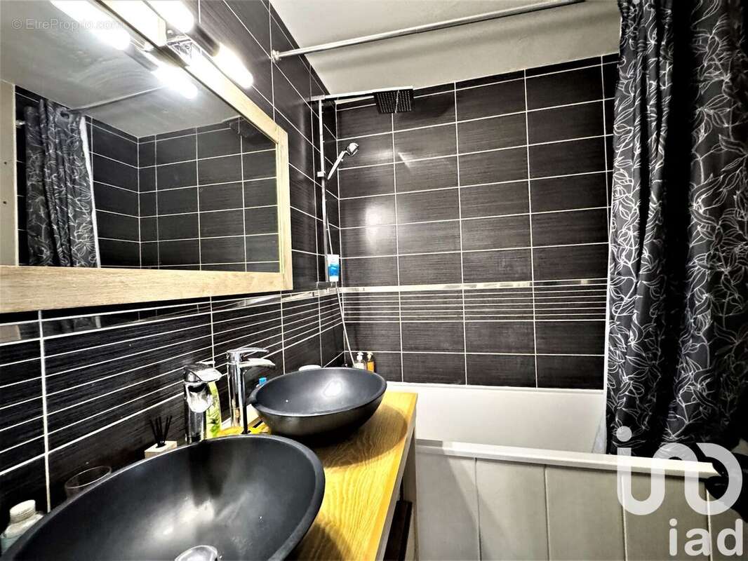 Photo 9 - Appartement à DEVILLE-LES-ROUEN