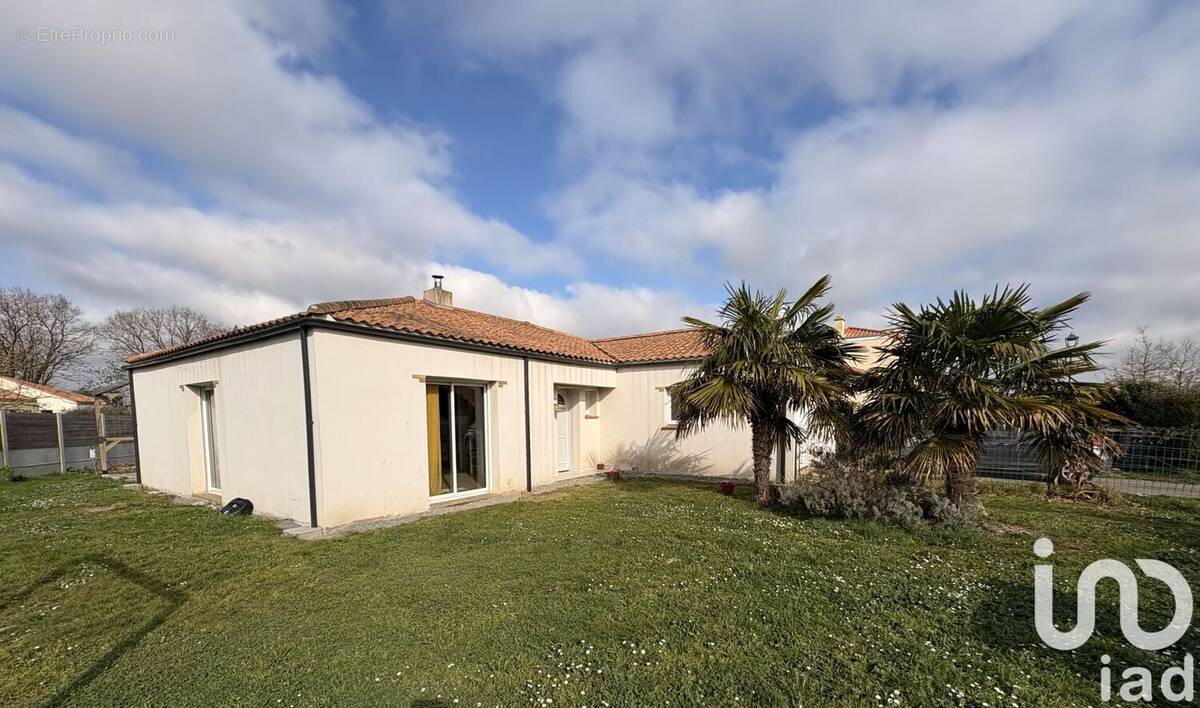 Photo 1 - Maison à CHAUVE