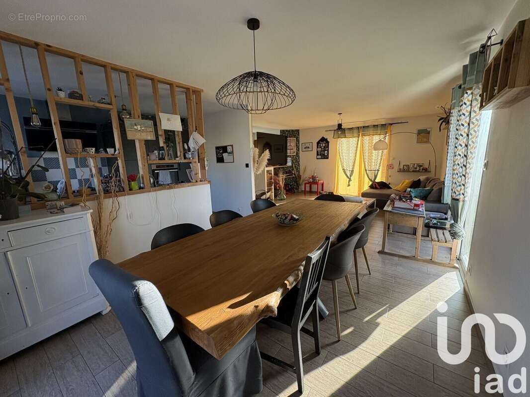 Photo 2 - Maison à CHAUVE