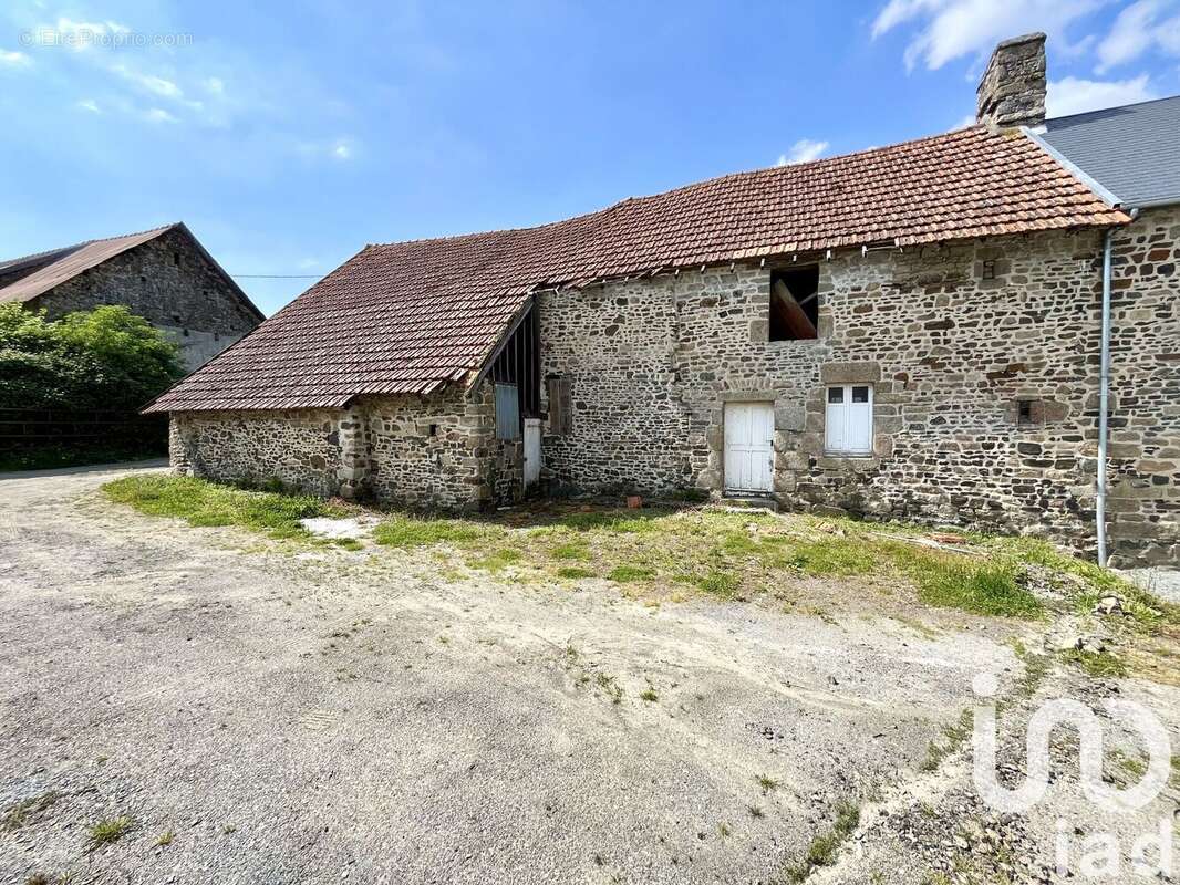 Photo 2 - Maison à JULLOUVILLE