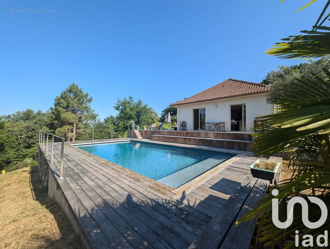 Photo 1 - Maison à USSAC