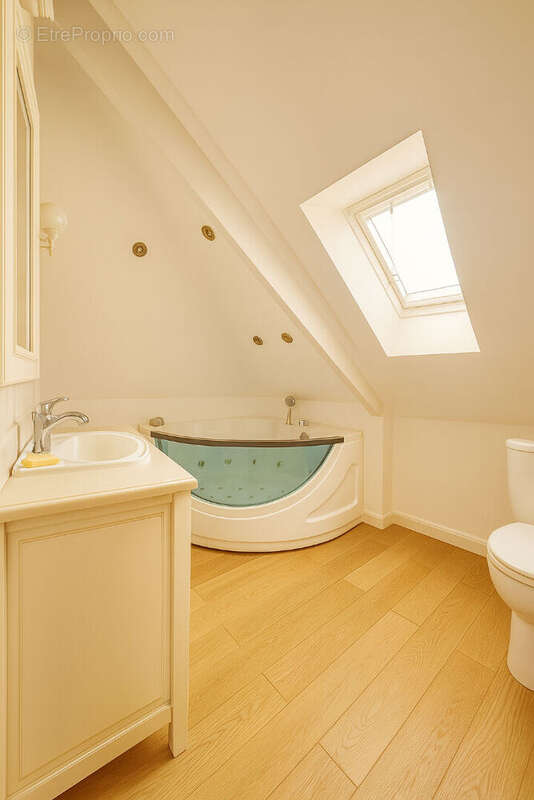 Maison à LE POULIGUEN