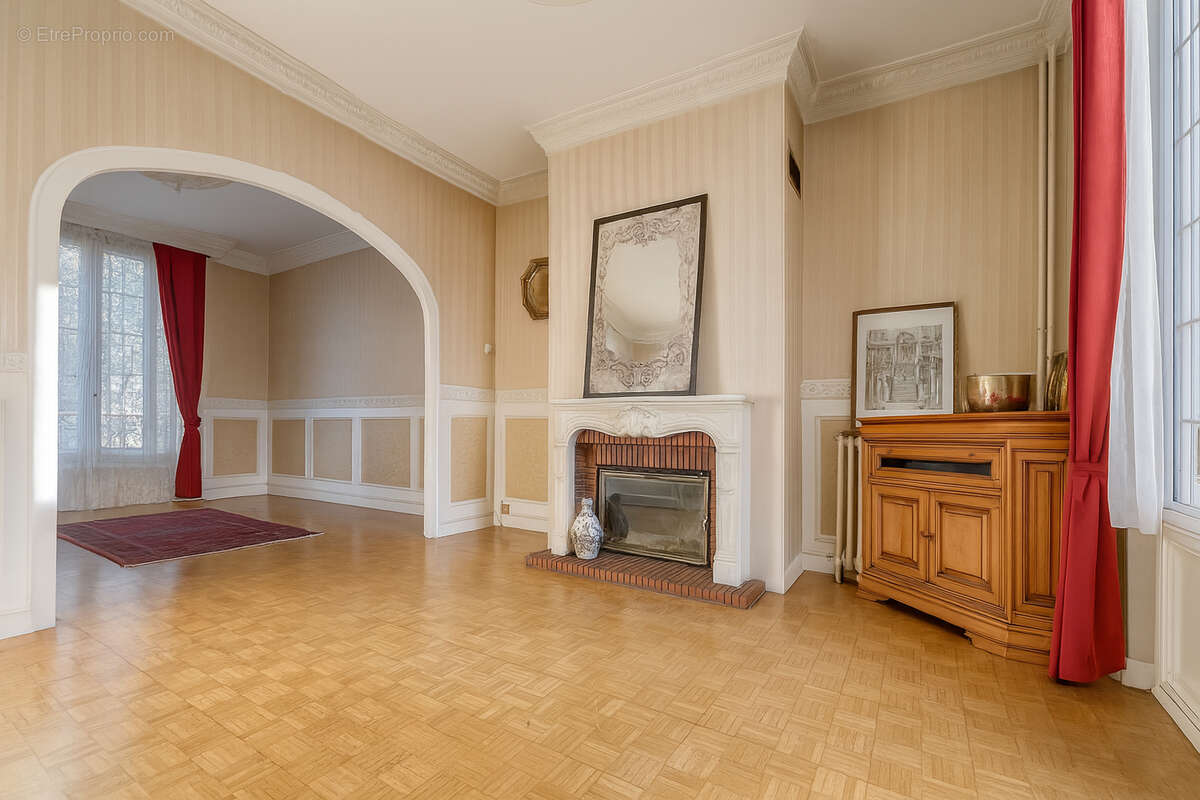 Maison à LE POULIGUEN