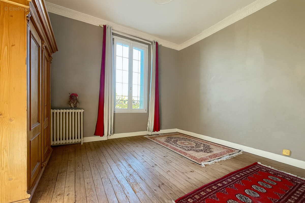 Maison à LE POULIGUEN