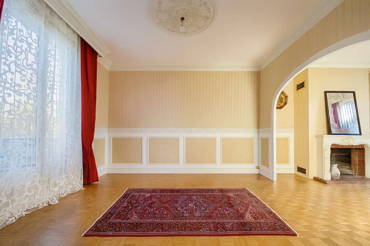 Maison à LE POULIGUEN