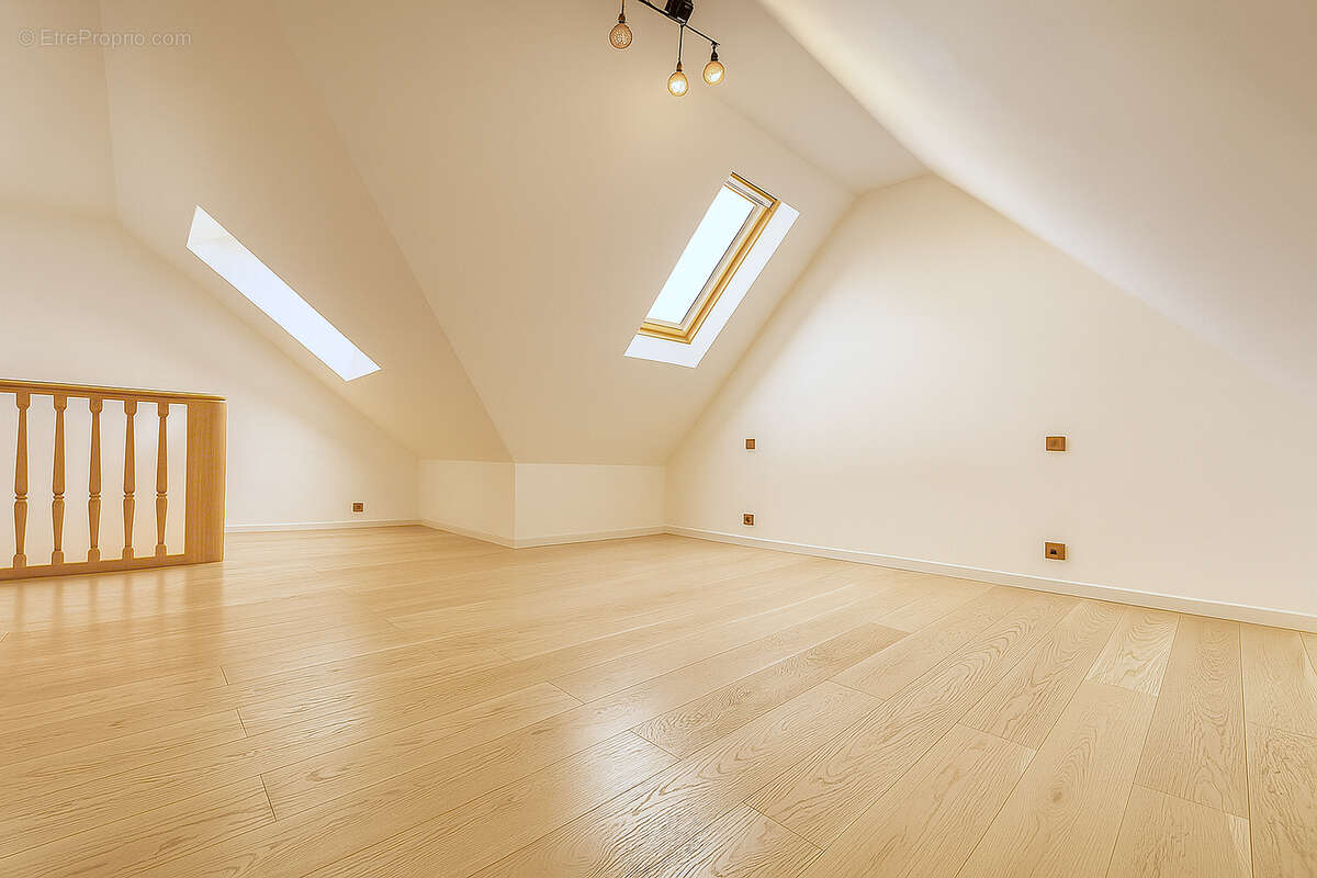 Maison à LE POULIGUEN