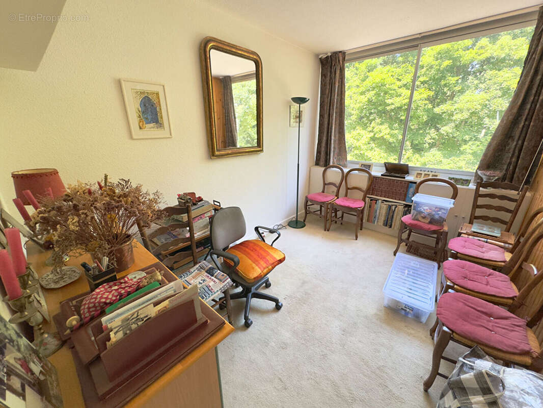 Appartement à BOUSSY-SAINT-ANTOINE