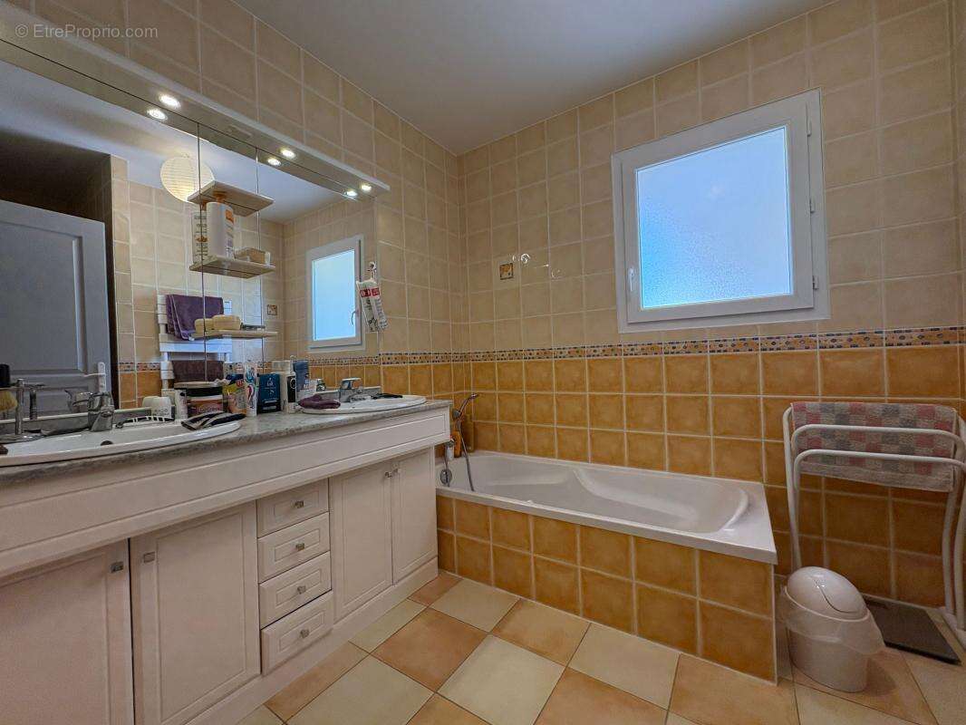 Maison à SAINT-AUGUSTIN