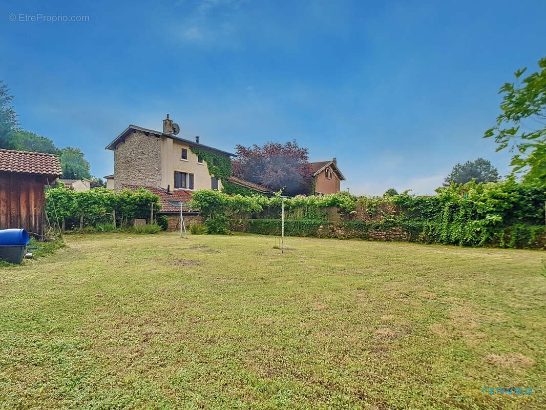 Terrain à MOIDIEU-DETOURBE