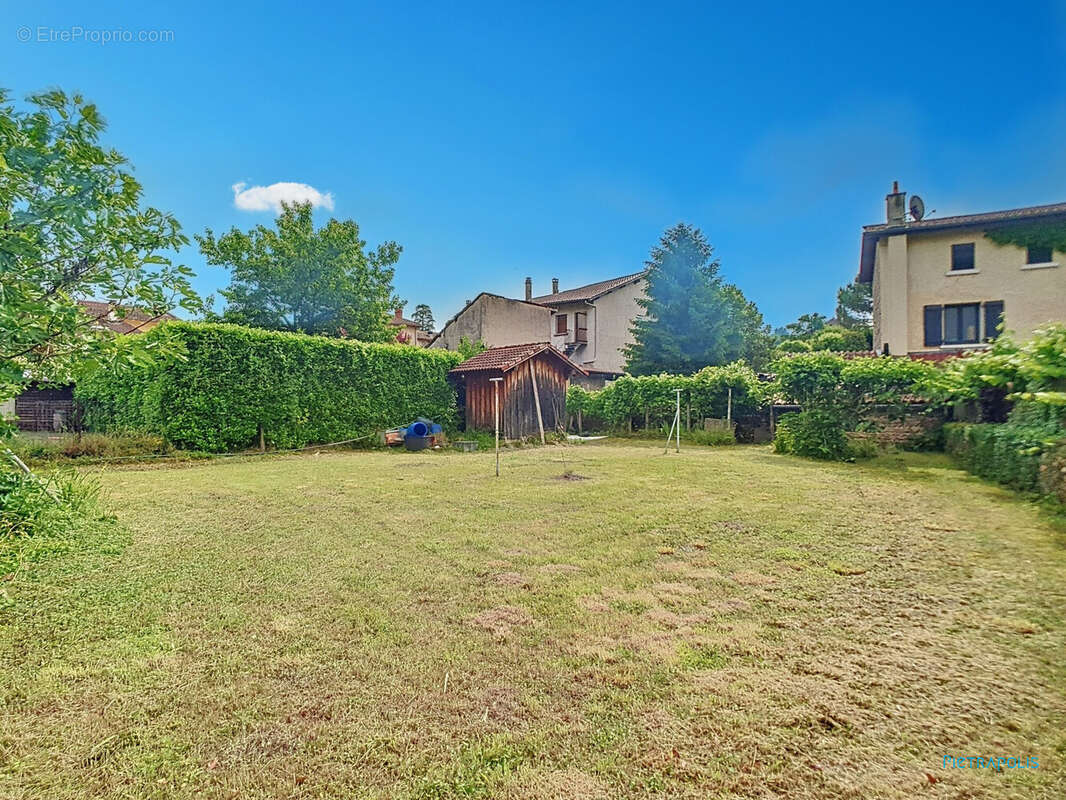 Terrain à MOIDIEU-DETOURBE