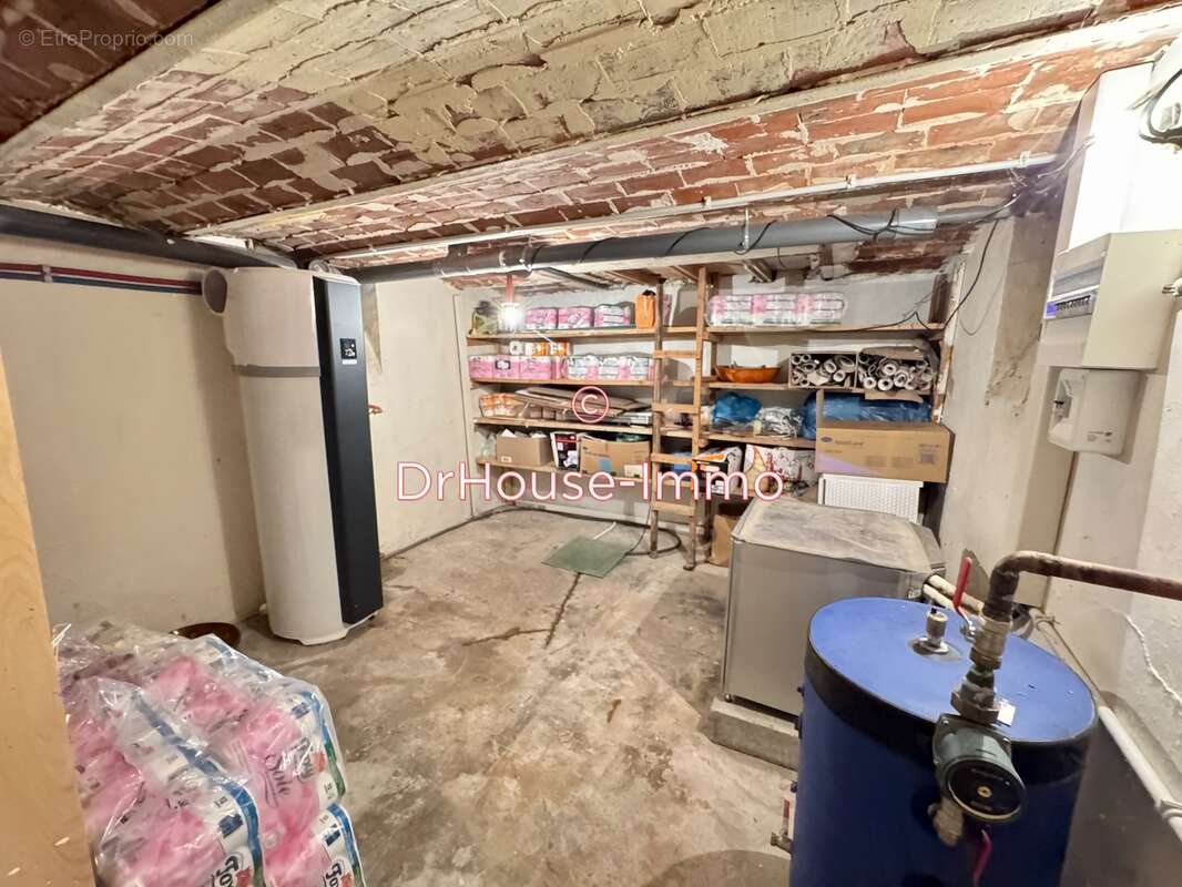 Maison à CORBEILLES