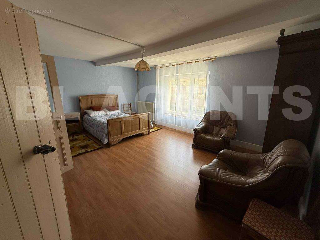 Messenger_creation_1E7886A2-E8C9-4CED-8347-7AFD474060D3 - Maison à VILLERS-LE-TOURNEUR