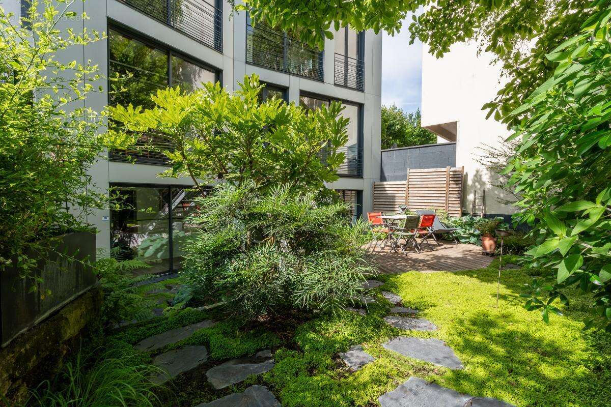 Maison à LE PERREUX-SUR-MARNE