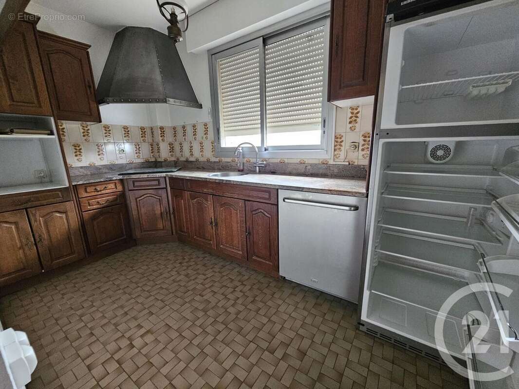 Appartement à SAINT-MAUR-DES-FOSSES