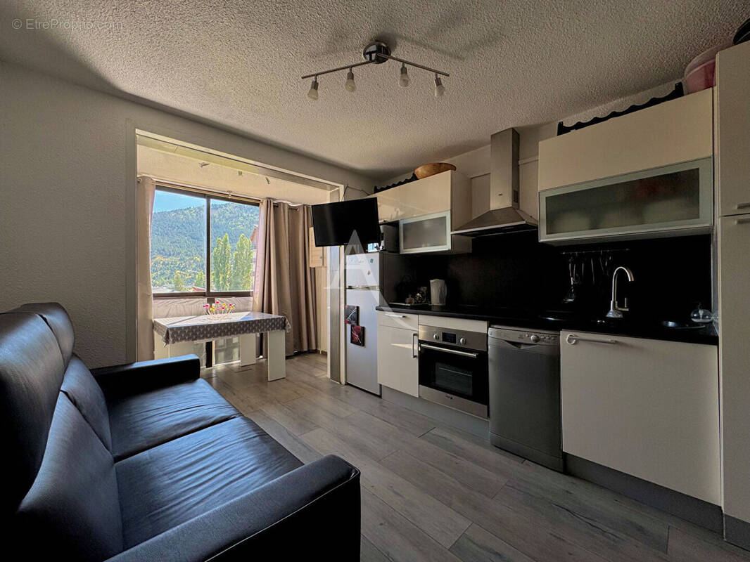 Appartement à LES ANGLES