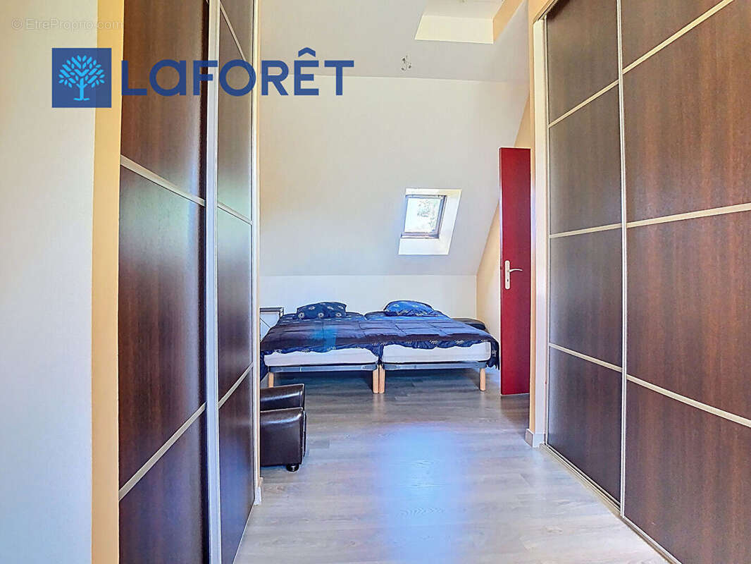 Maison à MUR-DE-BRETAGNE