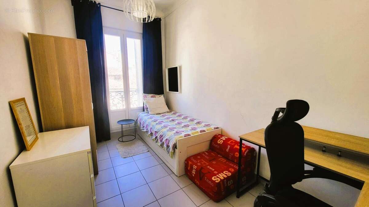 Photo 6 - Appartement à MARSEILLE-6E