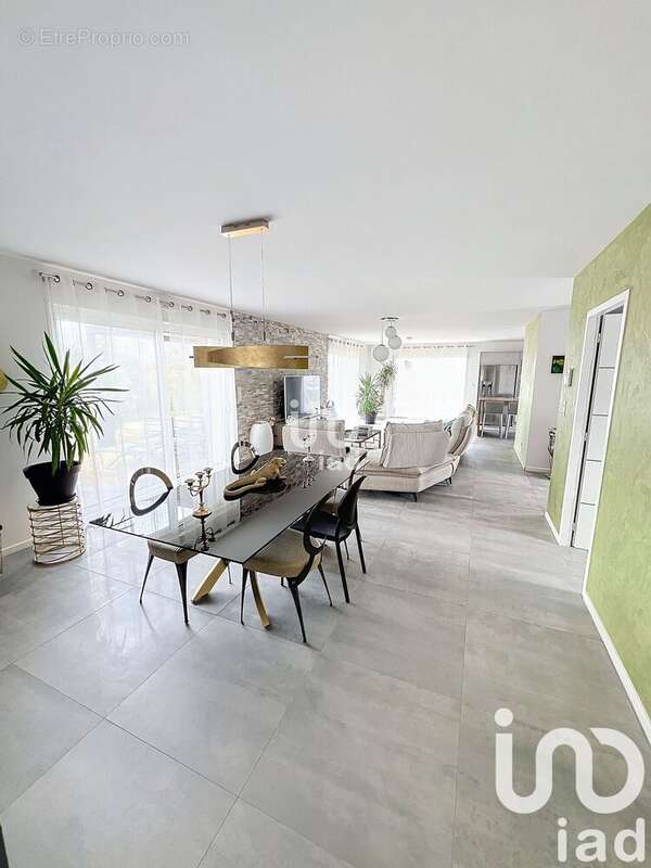 Photo 4 - Maison à SAINT-MICHEL-DE-VOLANGIS