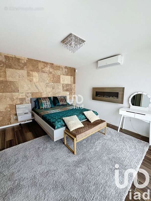 Photo 9 - Maison à SAINT-MICHEL-DE-VOLANGIS