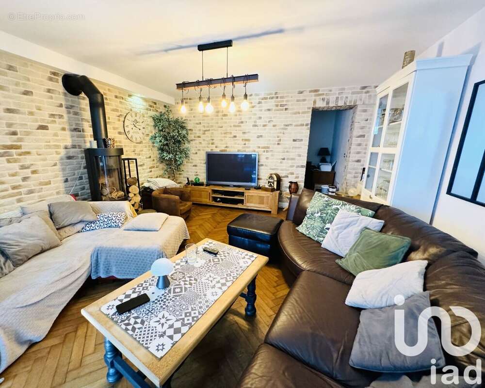 Photo 3 - Maison à SIN-LE-NOBLE