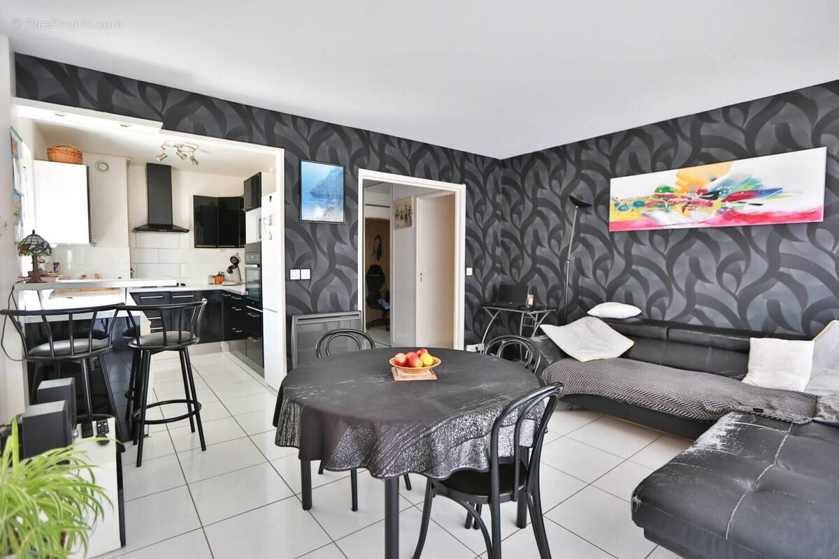 Appartement à CHAMPS-SUR-MARNE