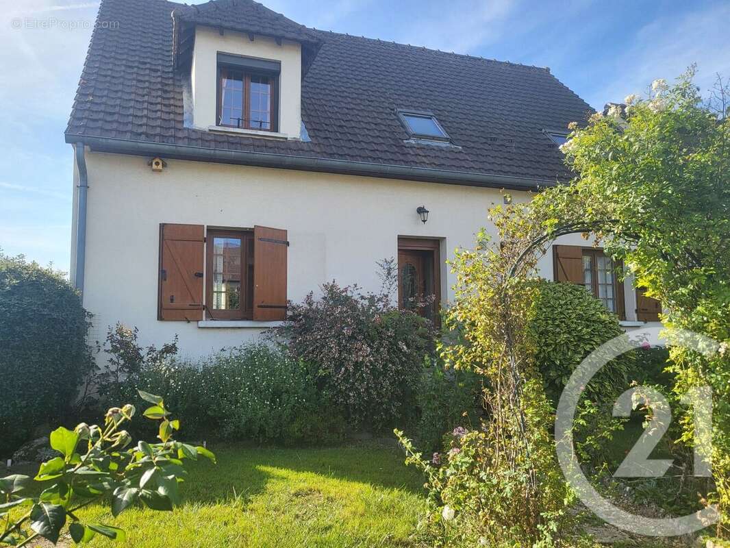 Maison à THORIGNY-SUR-MARNE