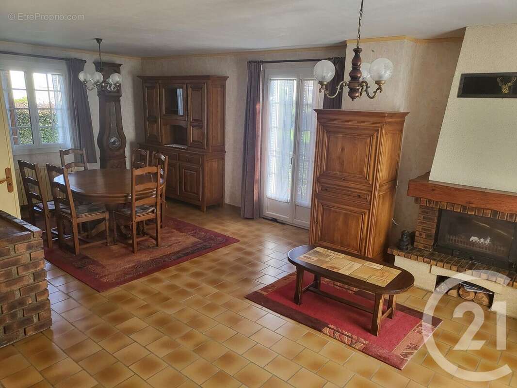 Maison à THORIGNY-SUR-MARNE