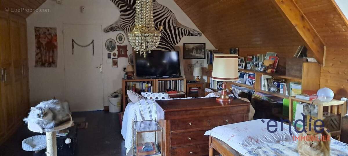 Maison à ISLE-ET-BARDAIS