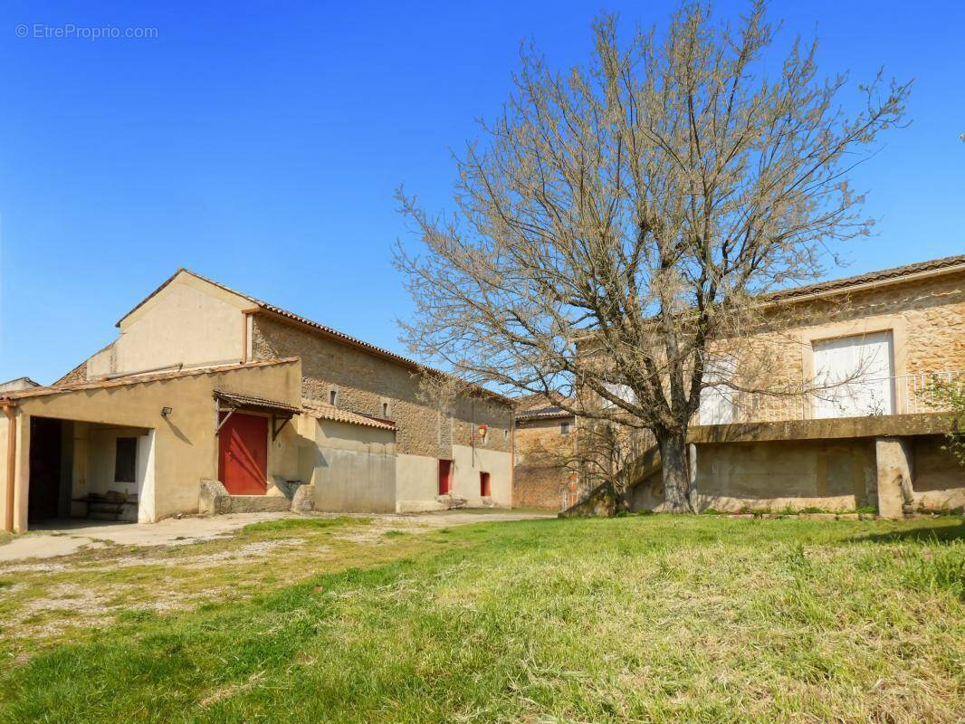 Appartement à SABRAN